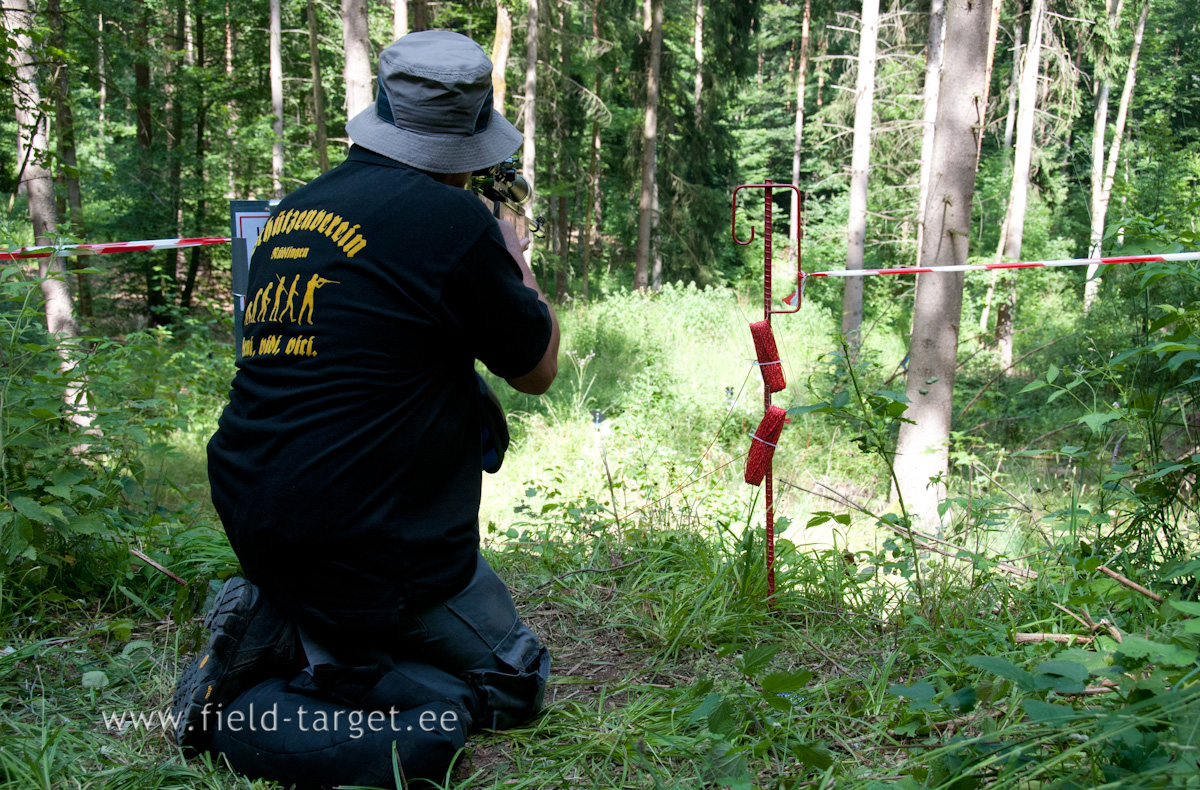 The maximum distance that positional targets may be placed at is 40 metres